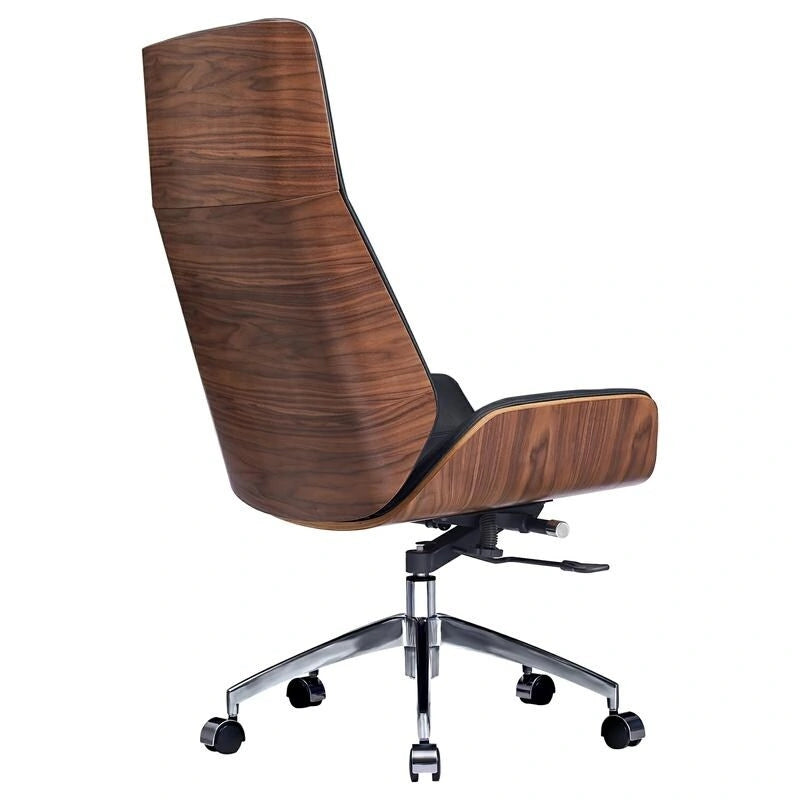 Chaise de bureau de direction haute en cuir noir avec accents en noyer