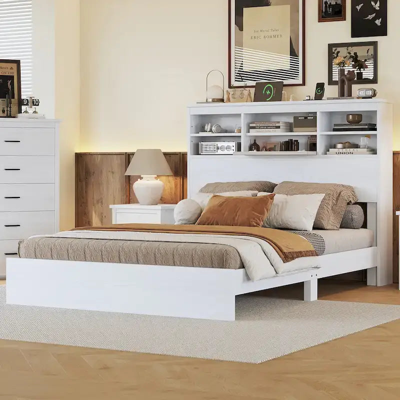 Lit plateforme vintage "Queen Size" avec tête de lit de rangement et station de recharge, gris