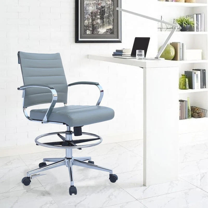 Chaise de bureau à dossier mi-haut en cuir PU, pivotante et réglable en hauteur, avec accoudoirs et repose-pieds